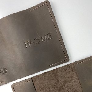 Паспортниця Коричнева Home шкіряна, стильний практичний чохол зі шкіри з тисненням, обкладинка на паспорт